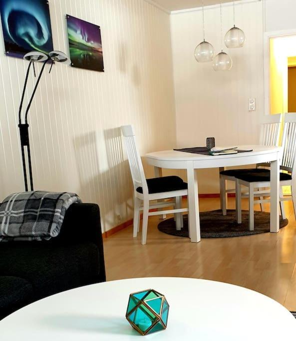 Spacious Apartment On Kvaloya Kvaloysletta Dış mekan fotoğraf