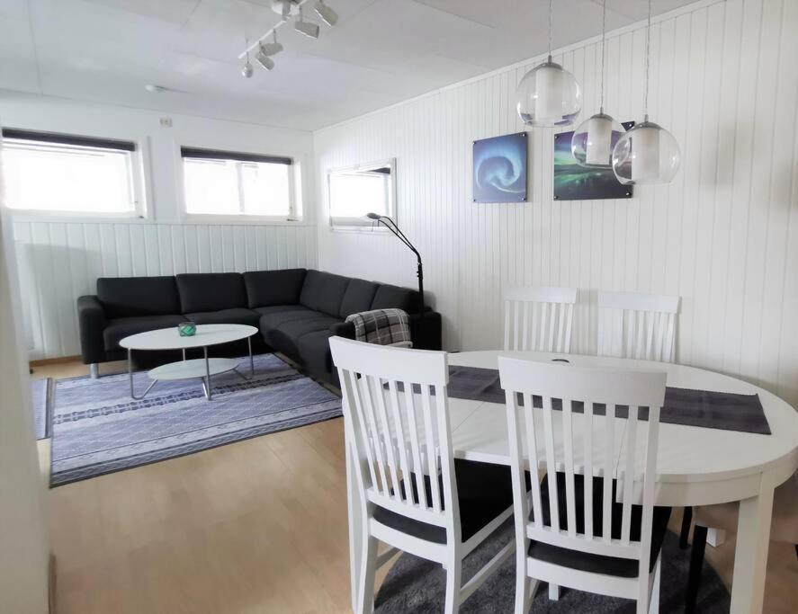 Spacious Apartment On Kvaloya Kvaloysletta Dış mekan fotoğraf